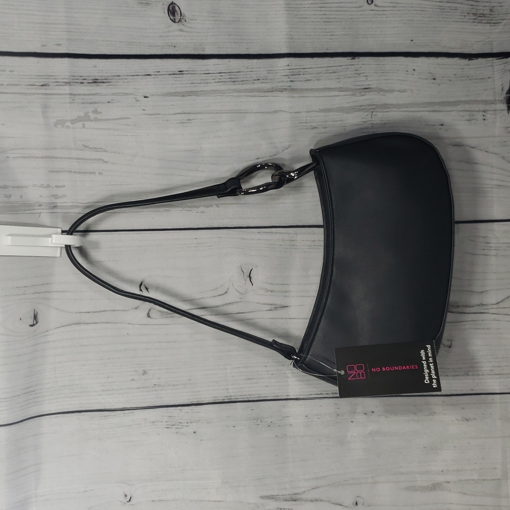 NWT No Boundaries Hand Bag